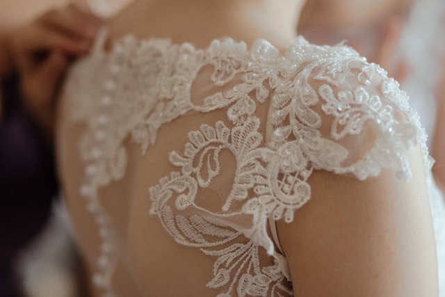 6 tipů, jak si vybrat ty pravé svatební šaty, do kterých se zamilujete