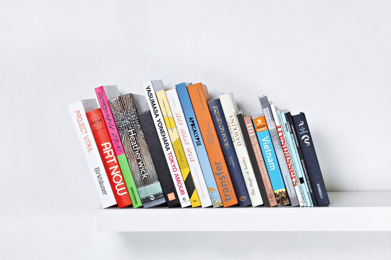 Invisible Bookend - neviditelná zarážka
