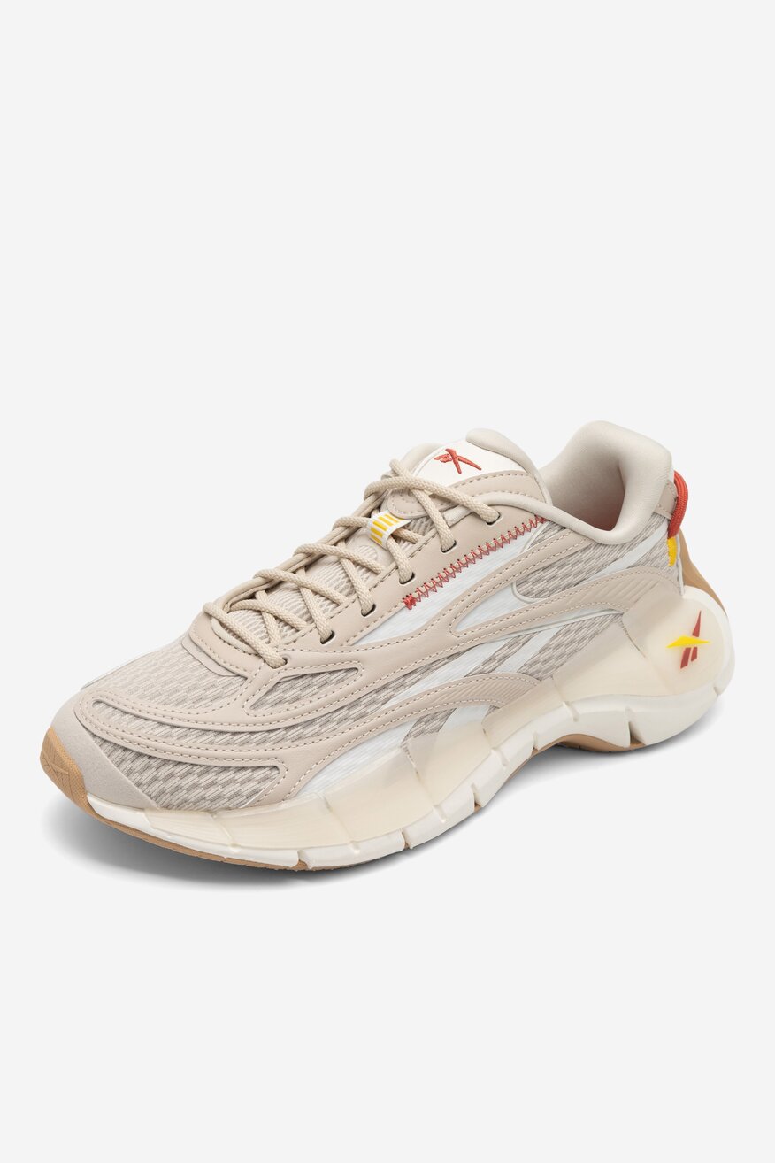 Zdánlivě nenápadné tenisky Reebok